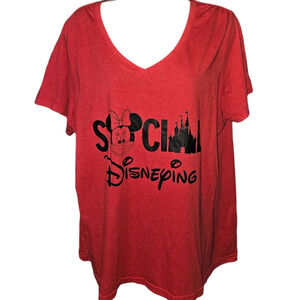 Disney Graphic Social Disneying V-Neck Short Sleeve Top